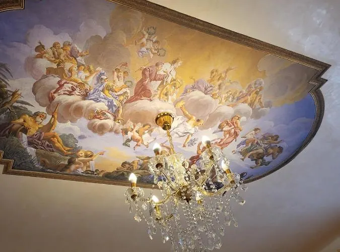 Fd Luxury Bed and Breakfast 4*