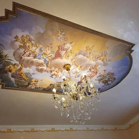 Fd Luxury Bed and Breakfast 3*