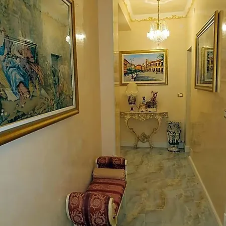 Fd Luxury Oda ve Kahvaltı 4*