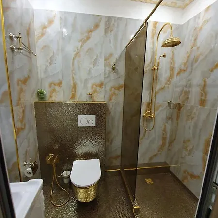 Oda ve Kahvaltı Fd Luxury