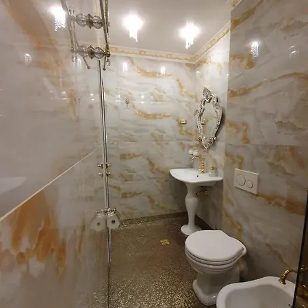 Oda ve Kahvaltı Fd Luxury 3*