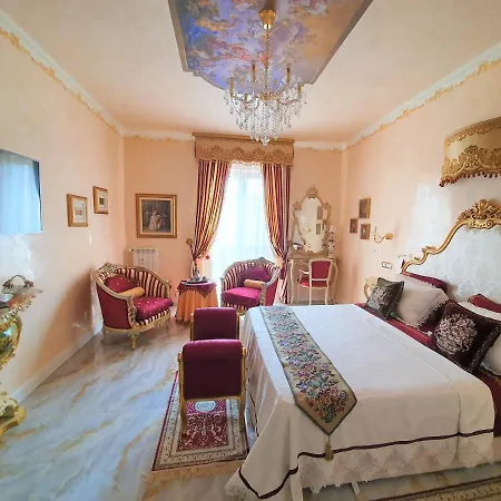 Fd Luxury Bed and Breakfast 3*