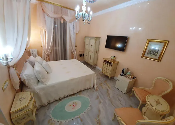 Fd Luxury Oda ve Kahvaltı 4*
