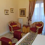 Fd Luxury Bed & Breakfast 4*